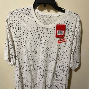 Brand New Nike T-shirt